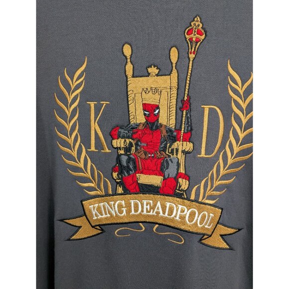 Marvel Deadpool King Hoodie Unisex Size XL Embroidered Crest Pullover Streetwear - Picture 4 of 10